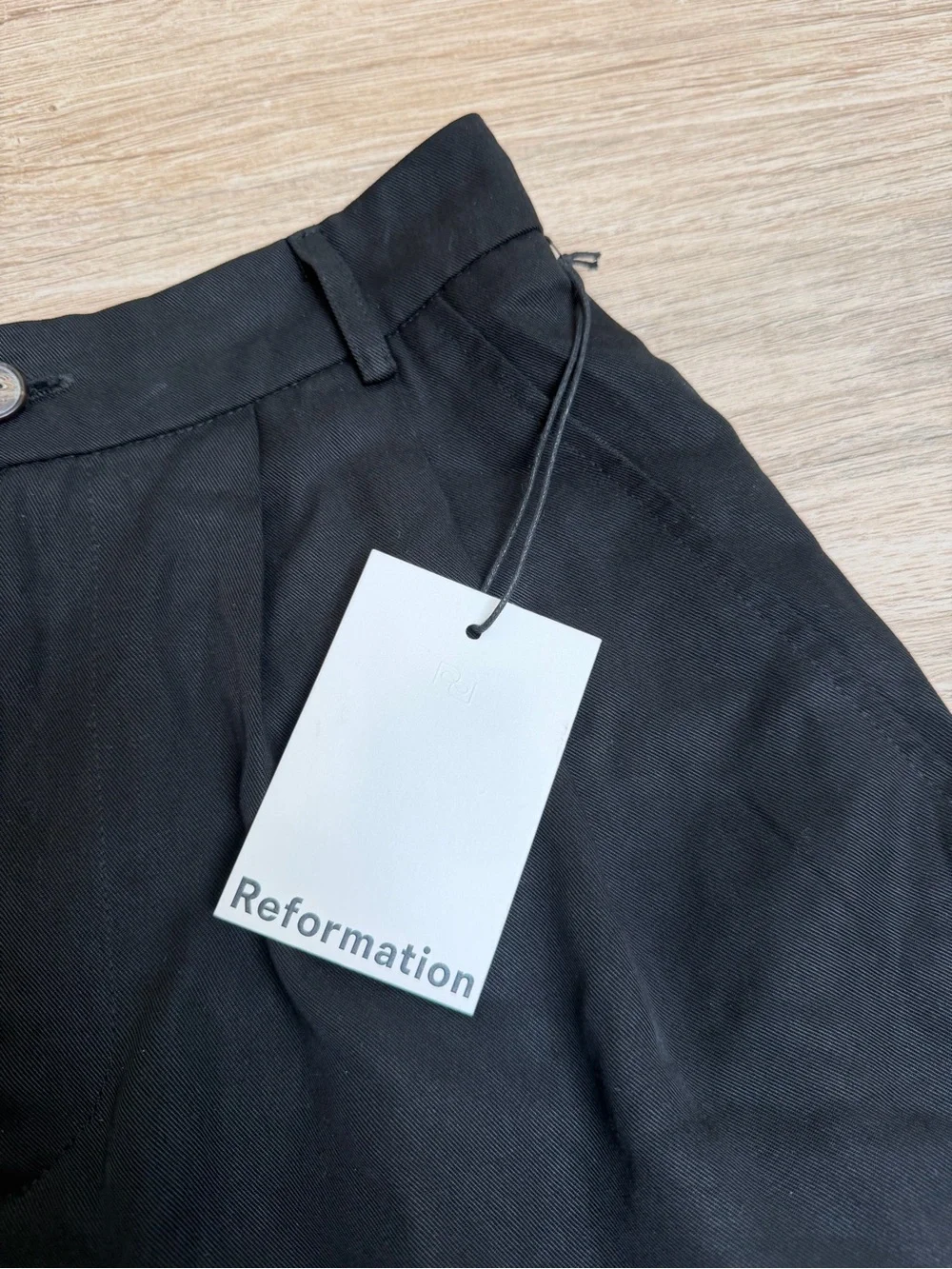 NWT Reformation Black Tailored Pleated Shorts